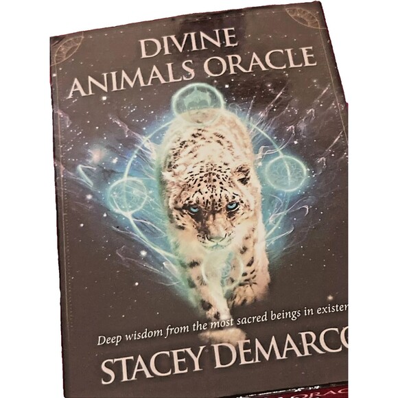 DiVINE ANIMALS ORACLE - Stacey Demarco TAROT DECK BRAND NEW E-Guidebook - Picture 2 of 5